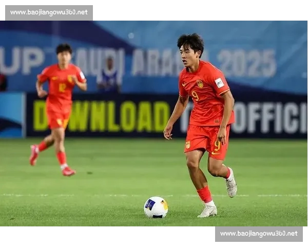 法甲联赛新格局崛起 强队争锋与年轻球员崭露头角 法甲联赛新格局崛起 强队争锋与年轻球员崭露头角